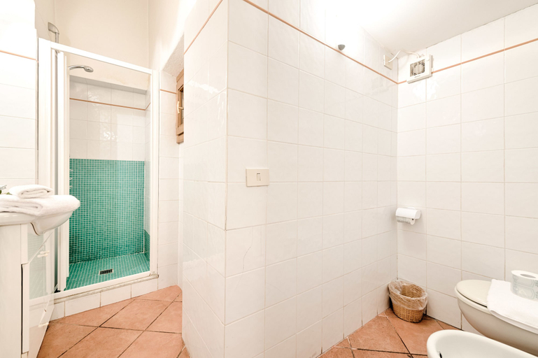 Bathroom 4, Campuccio 21 by Mmega, Florence