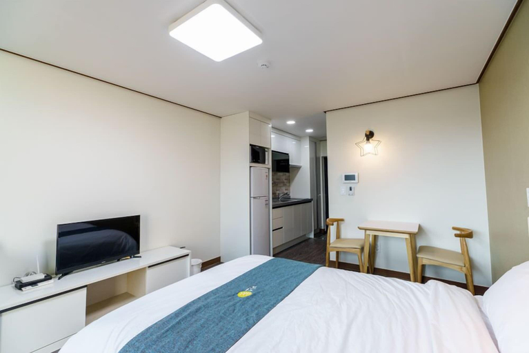 Bedroom 3, Misoga Pension, Seogwipo