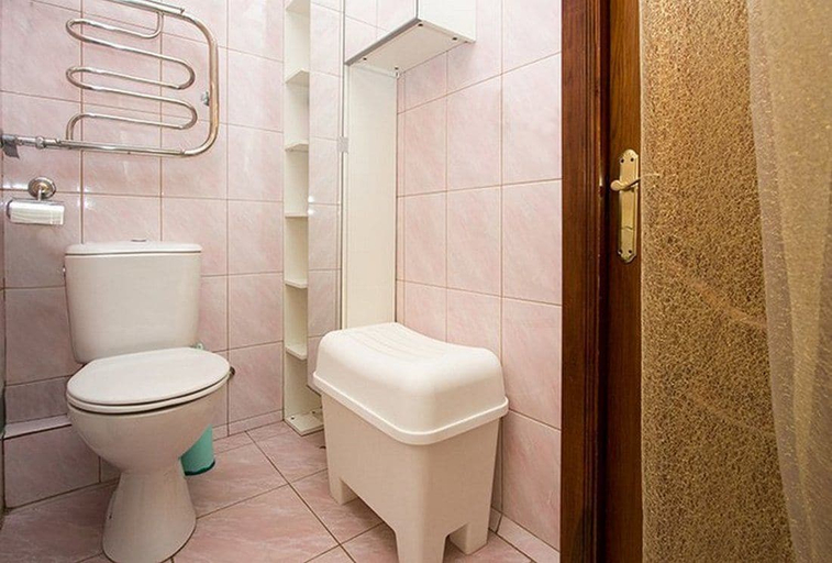 Bathroom 3, ApartLux Amundsena 5, North-Eastern