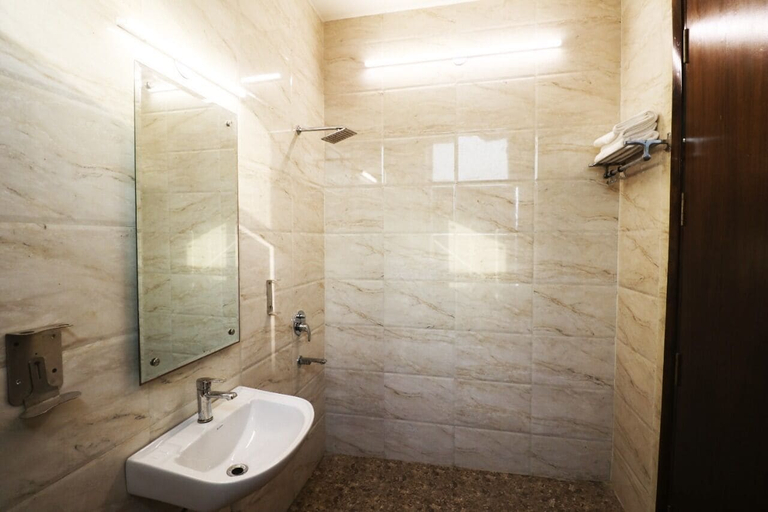 Bathroom 3, Hotel SK Residency, Delhi