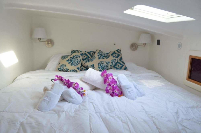 Bedroom 2, Maldives Dive Loabi
