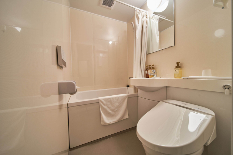 Bathroom 4, Hotel First Stay Amagasaki, Amagasaki