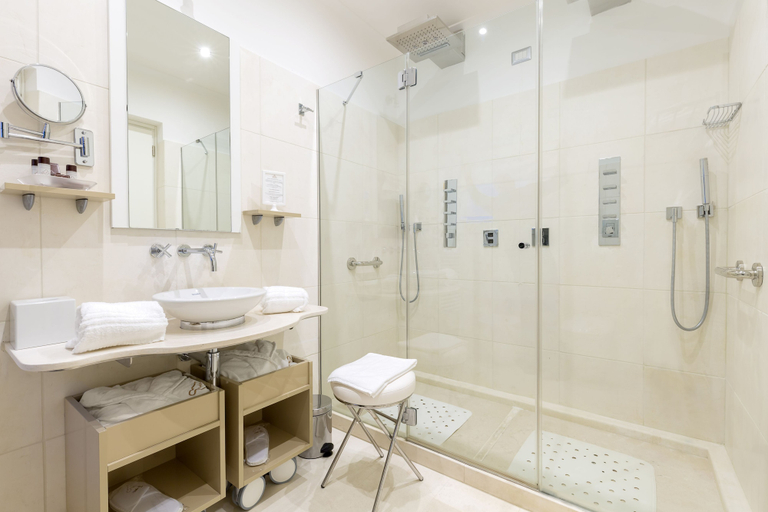 Bathroom 5, Villa Piedimonte, Salerno