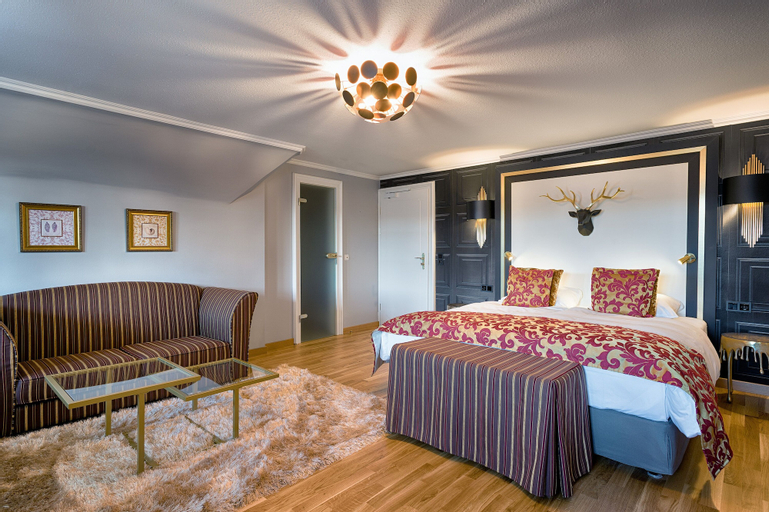 Bedroom 5