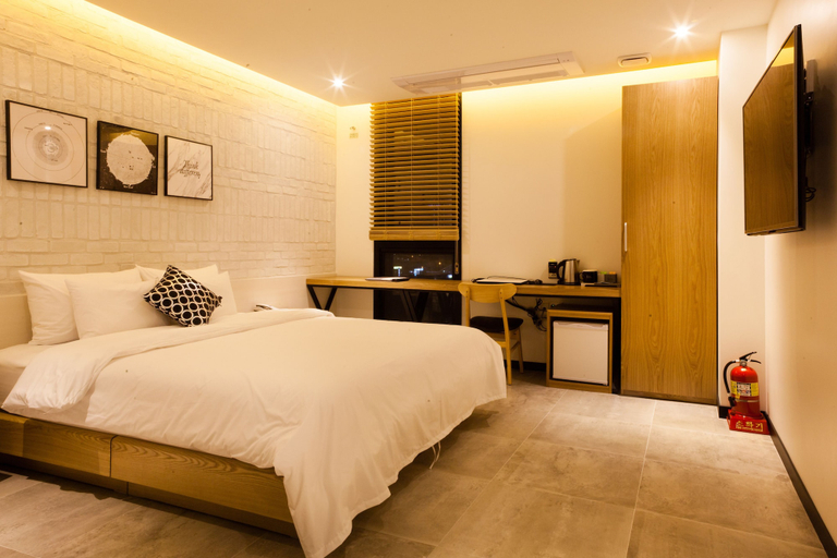 Bedroom 3, Hotel Sienna, Paju
