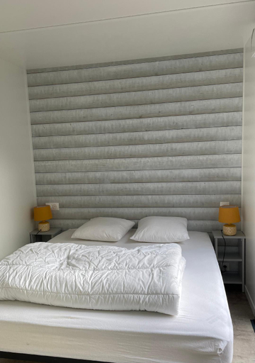 Bedroom 2, Beautiful ecolodge with heated pool all year round in Charente-Maritime, Charente-Maritime