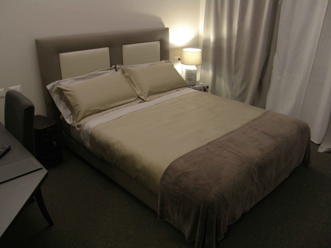 Bedroom 2, Zuretti 61, Milano