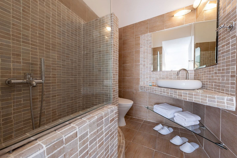 Bathroom 4, Red Cliff Villa, South Aegean
