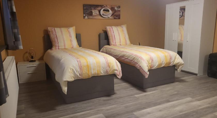 Bedroom 2, Boarding House Zweibrucken, Zweibrücken