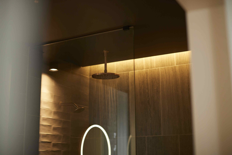 Bathroom 4, Premier Mill Hotel, Katanning