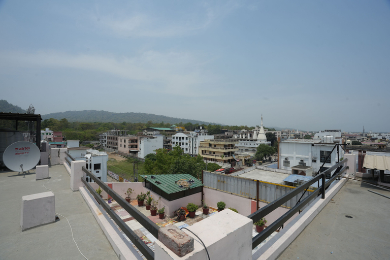 Others 5, SJH Venkatesh, Dehradun