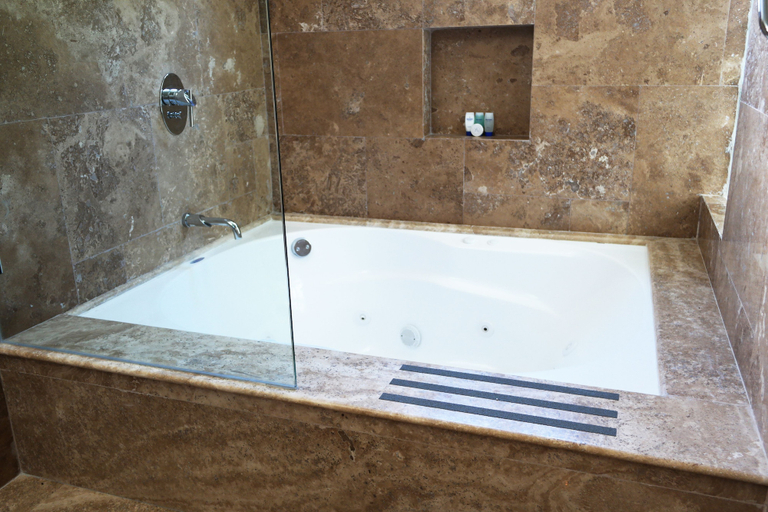 Bathroom 4, Bahia Principe Vacation Rentals - Three-Bedroom House, Cozumel