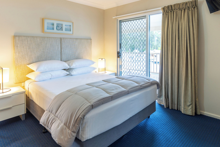 Bedroom 3, NRMA Forster Tuncurry Holiday Park, Great Lakes