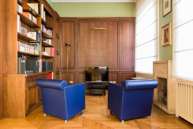 Others 4, Home at Hotel - Monte Rosa, Milano