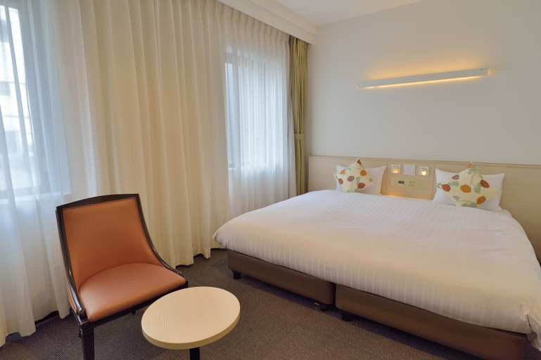 Bedroom 5, Natural Hot Spring Midosuji Hotel, Osaka