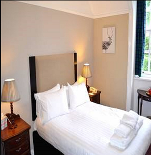 Bedroom 2, Tulloch Castle Hotel, Highland