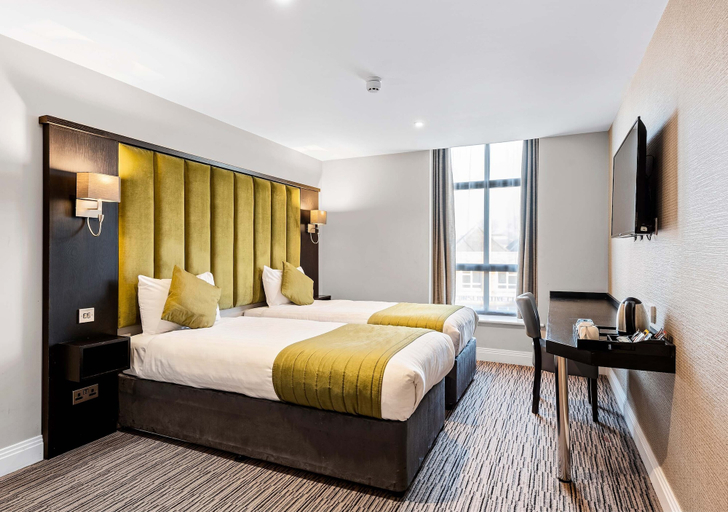 Bedroom 3, St Nicholas Hotel, Essex