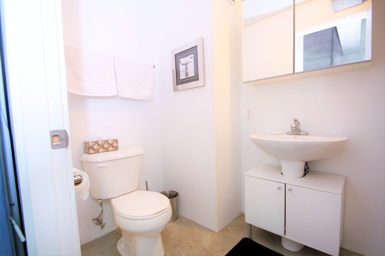 Bathroom 3, Downtown Loft Style Condo Heated Parking, Division No. 11