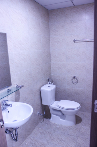 Bathroom 3, Gold Oceanus Nha Trang, Nha Trang