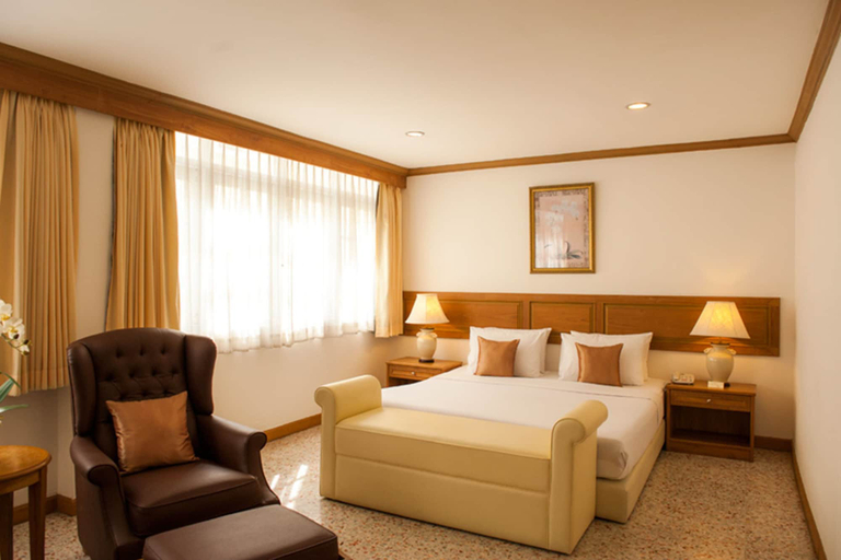 Bedroom 2, Lido Beach Hotel Pattaya, Pattaya