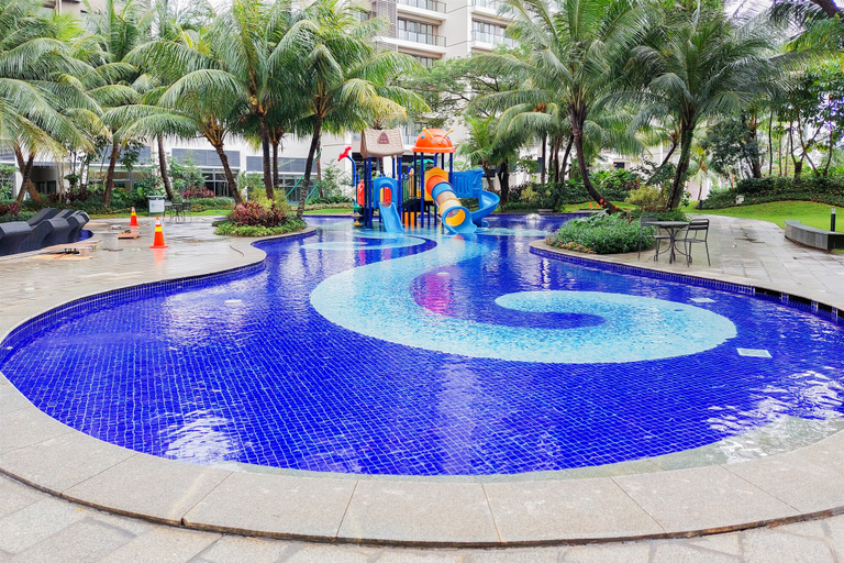 Sport & Beauty, Big Spacious and Comfy 3BR at Sky House BSD Apartment By Travelio, South Tangerang