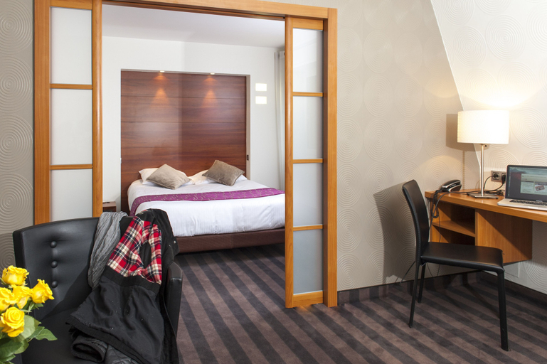 Bedroom 2, Brit Hotel Belfort Centre - Le Boreal, Territoire de Belfort