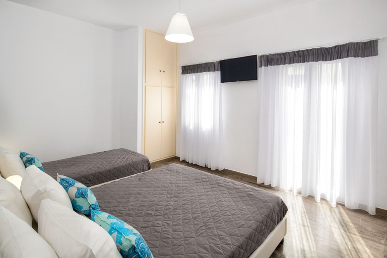Bedroom 5, Villa Kavallaris & Apartments, South Aegean