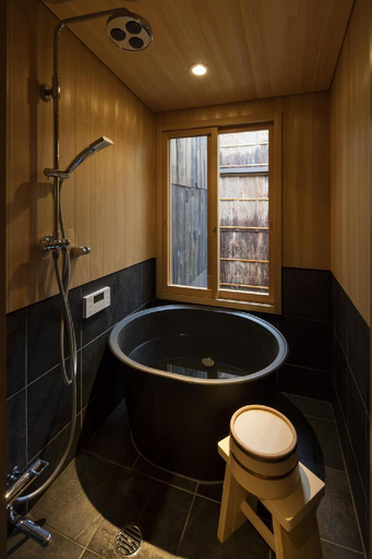Bathroom 3, Tsukikusaan Holiday Rentals, Kyoto