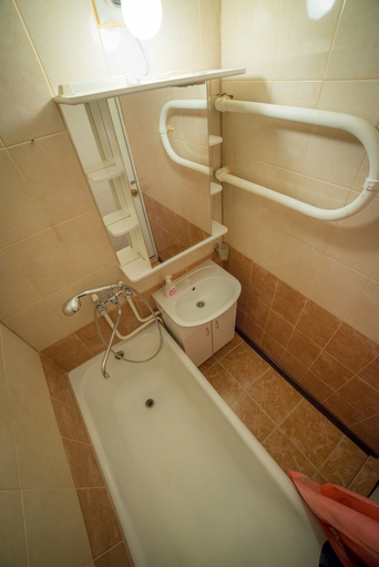 Bathroom 3, Inndays on Profsouznaya 156, Leninskiy rayon