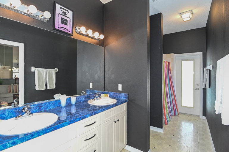 Bathroom 3, Villa Pearl: 4-bedroom Rental Close To Ocala, Citrus