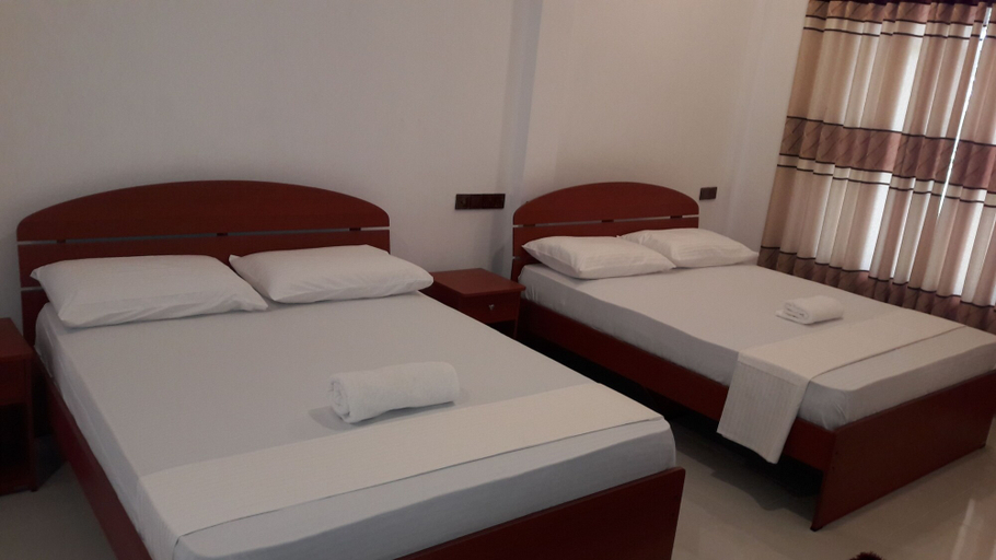 Bedroom 3, Risenlak Holiday Resort, Thamankaduwa
