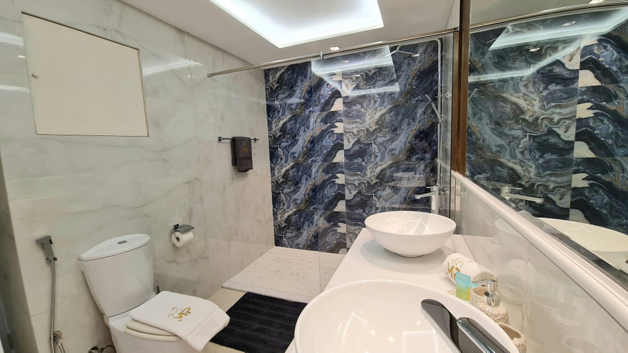 Bathroom 4, Marco Polo - Stunning Marina Views | High Floor | Close to Tram, Dubai