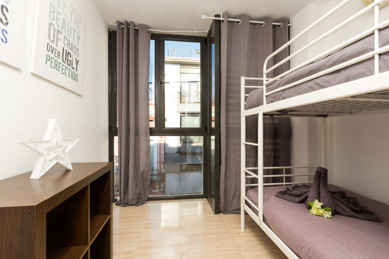 Bedroom 2, Apartamento Matarolux 15, Barcelona
