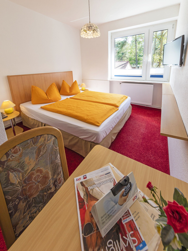 Bedroom 3, Hotel Waldidyll, Vorpommern-Rügen