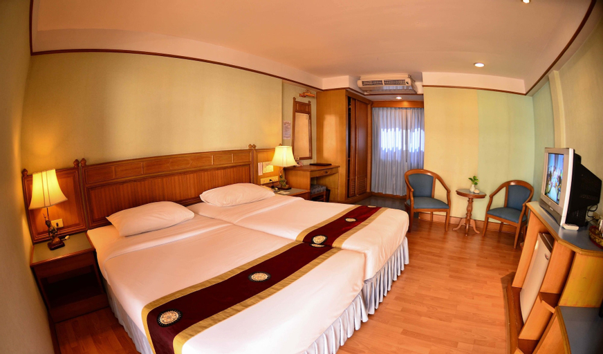 Bedroom 5