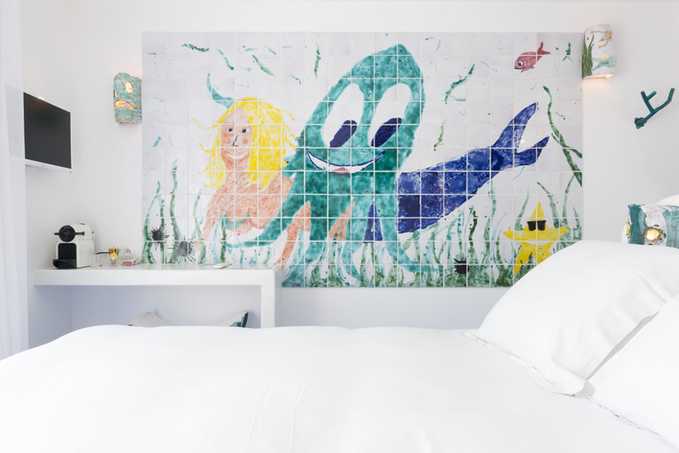Bedroom 3, La Reine Jane, Var