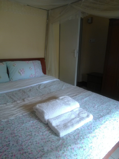Bedroom 3, Juliana County Hotel, Bondo