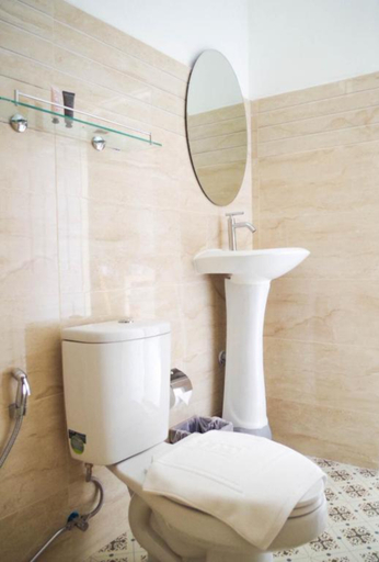 Bathroom 4, Phuket Nonnita Boutique Resort, Pulau Phuket