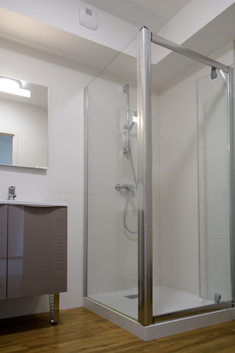 Bathroom 4, Domaine du Golf Country Club de Bigorre, Hautes-Pyrénées