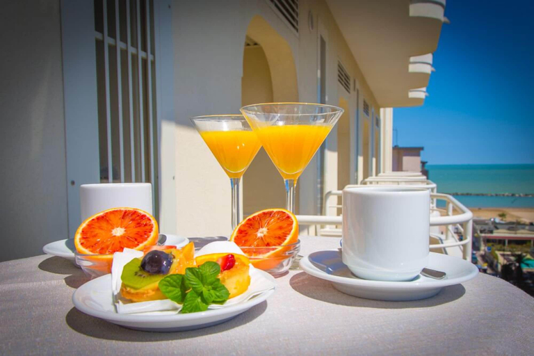 Food & Drinks 5, Mediterraneo Hotel & Suites, Rimini