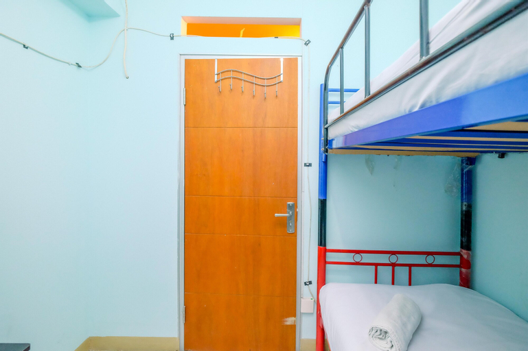 Bedroom 15