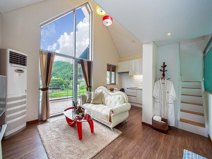 Bedroom, Gapyeong Pool Villa The Wellness Spa & Pool Villa, Gapyeong