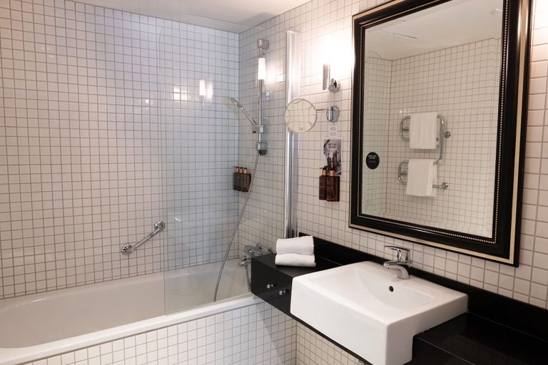 Bathroom 4, Home Hotel Havnekontoret, Bergen