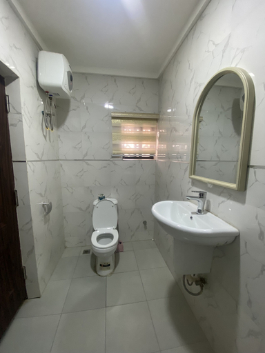 Bathroom 3, Vatan & Santiago Resort, AbujaMun