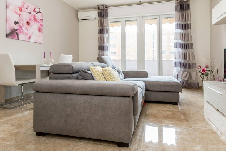 Others 4, JOIVY Milano Fiera Cozy & Elegant Apartment, Milano