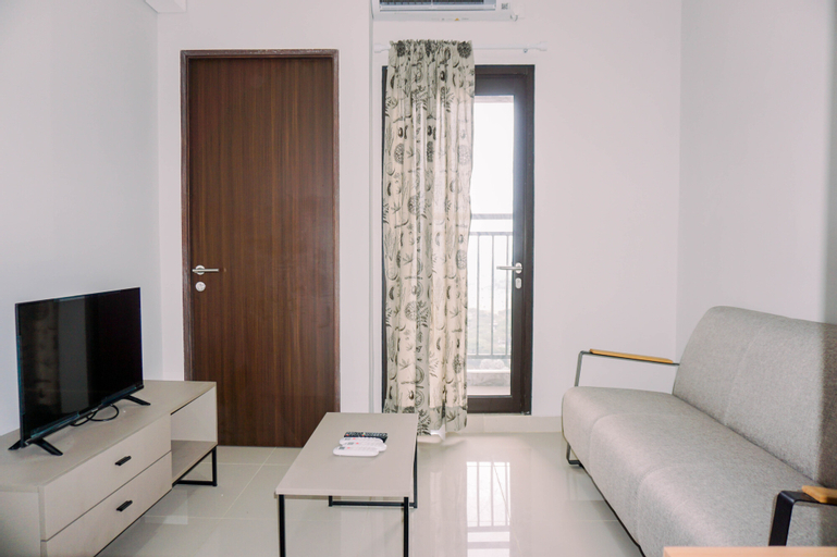 Comfort and Homey 2BR at Transpark Bintaro Apartment By Travelio, South Tangerang