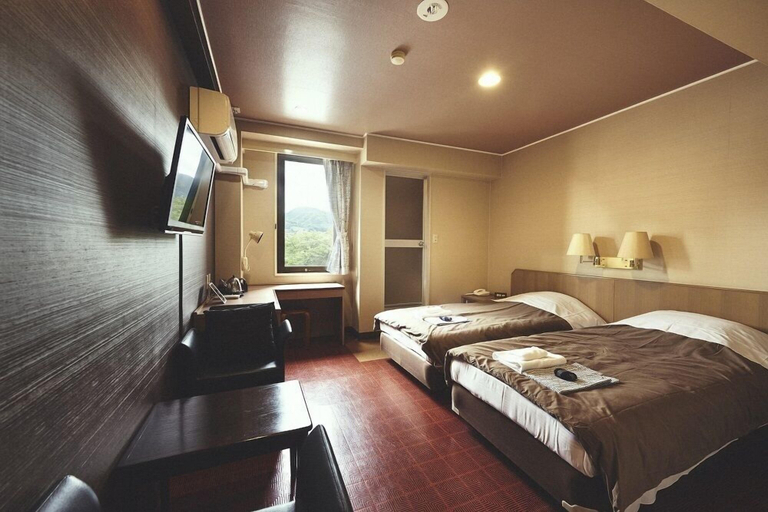 Bedroom 2, Sansui Global Inn, Ureshino