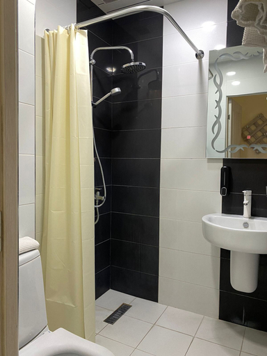 Bathroom 3, Alex Hotel, Yerevan