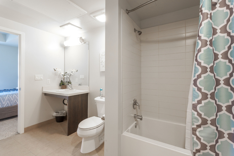 Bathroom 4, Tripbz Avalo Suites, Los Angeles