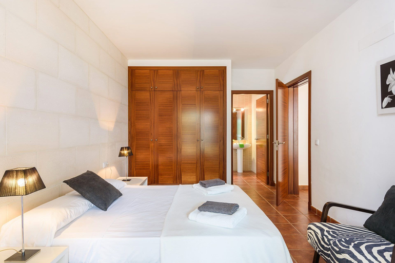 Bedroom 3, HOMEnFUN Villa Son Parc, Baleares